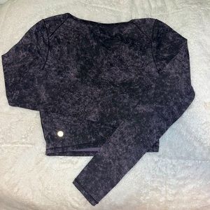 Lululemon long sleeve crop size 4. Grey and purple muted tones.